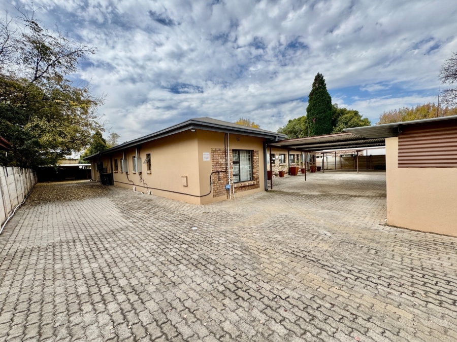 24 Bedroom Property for Sale in Die Bult North West